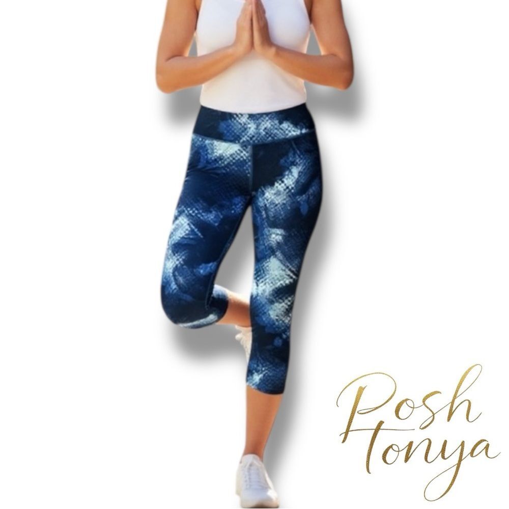 Athleta Electro Sonar Capri Leggings Blue Size S High Waist Yoga Gymcore